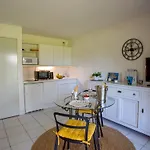 아파트 Les Terrasses Du Golf By Interhome 포르닉