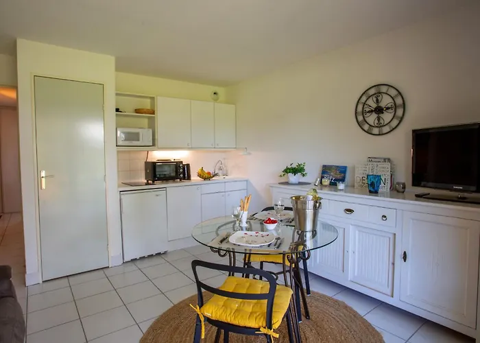 아파트 Les Terrasses Du Golf By Interhome 포르닉